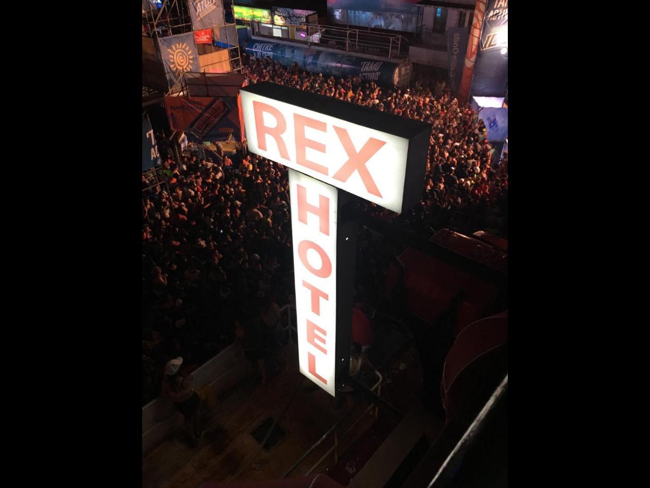Hotel Rex Чітре Екстер'єр фото